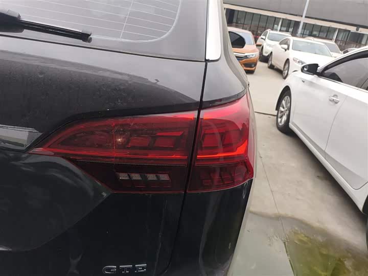 Фото 8 - Volkswagen Tayron GTE Hybrid