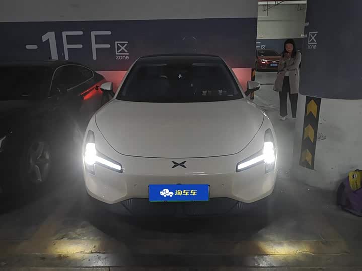 Фото 2 - XPeng Mona M03