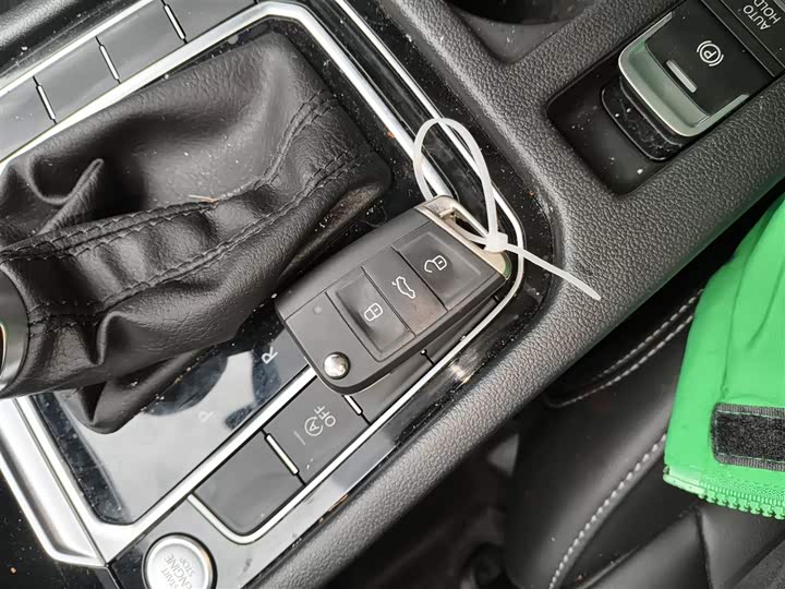 Фото 9 - Volkswagen Magotan