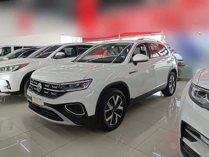 Фото 1 - Volkswagen Tayron