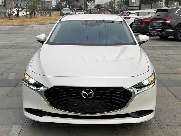 Фото 2 - Mazda 3 (Axela)