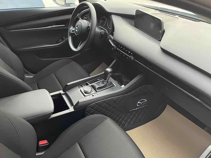 Фото 6 - Mazda 3 (Axela)