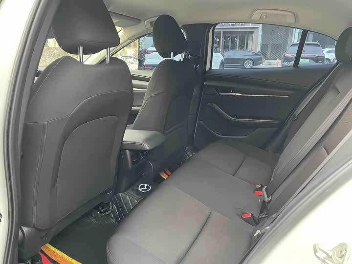 Фото 7 - Mazda 3 (Axela)