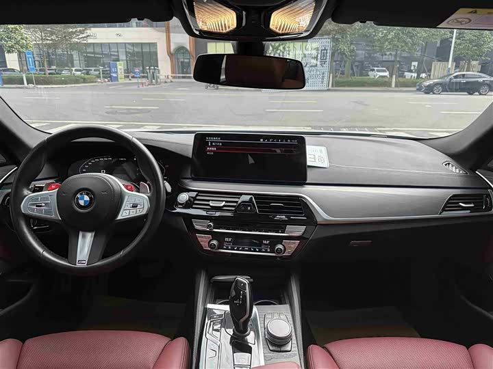 Фото 5 - BMW 5 Series