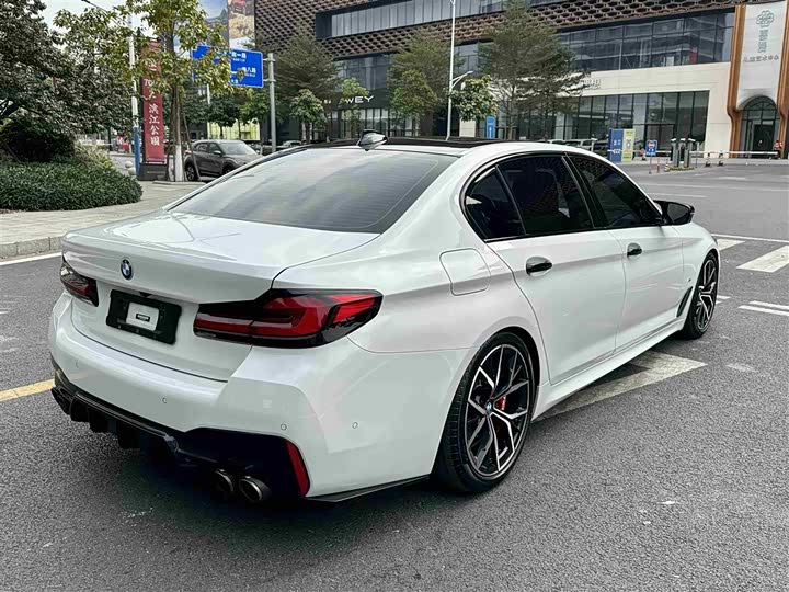 Фото 7 - BMW 5 Series