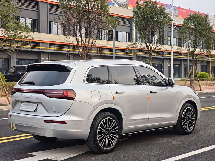 Фото 9 - Aito M7