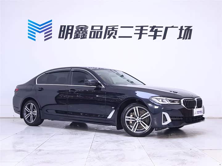 Фото 5 - BMW 5 Series