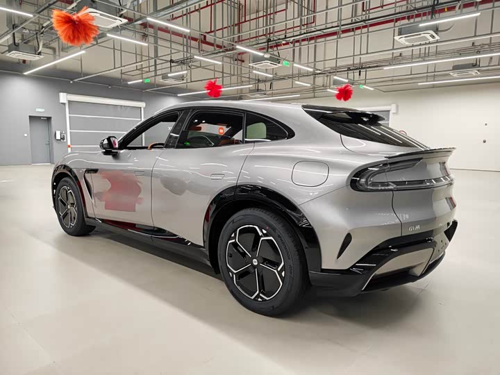 Фото 4 - Xiaomi YU7