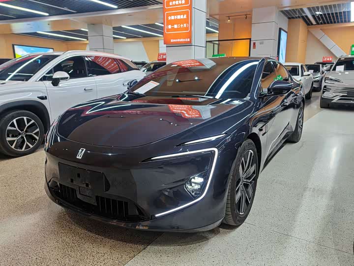 Фото 1 - Avatr 12