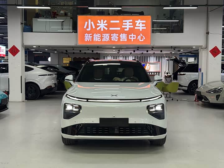 Фото 2 - XPeng G9