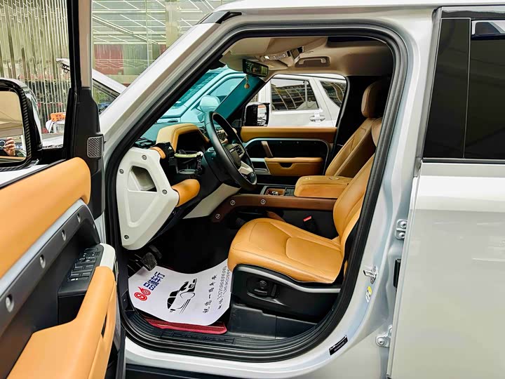 Фото 5 - Land Rover Defender