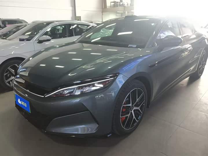 Фото 1 - BYD Han L