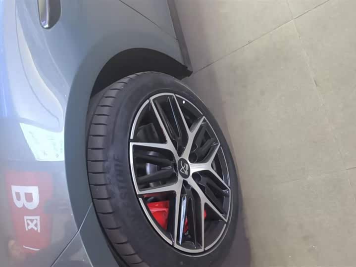 Фото 6 - BYD Han L