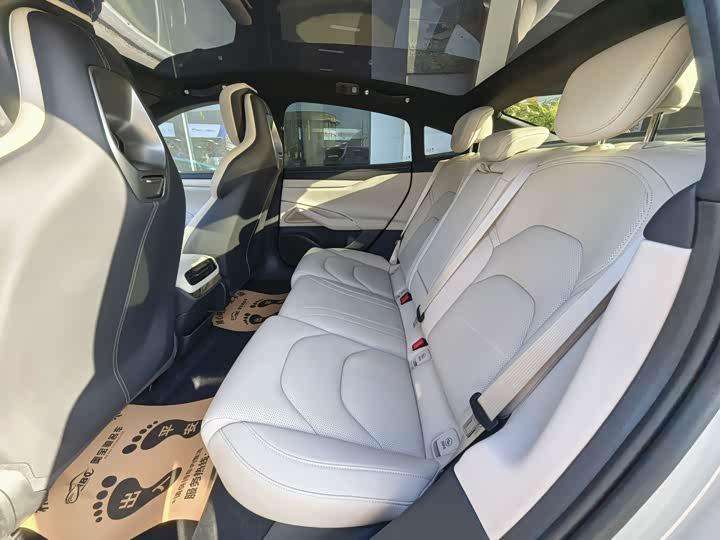 Фото 9 - Xiaomi SU7