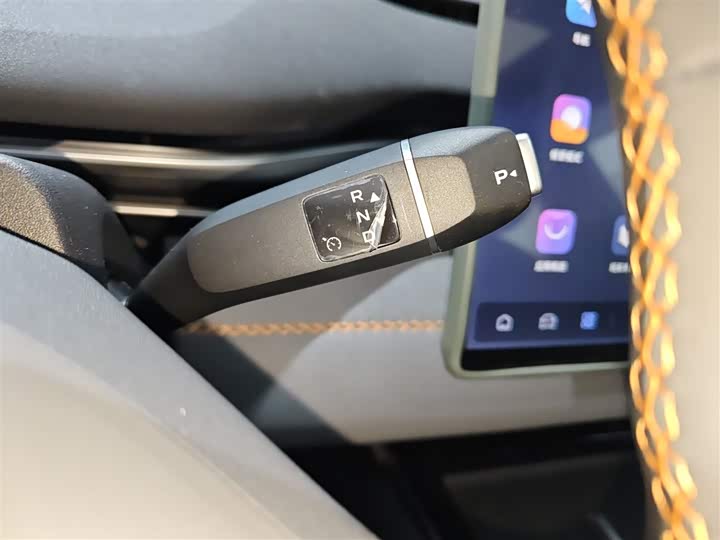 Фото 6 - Changan Deepal S05