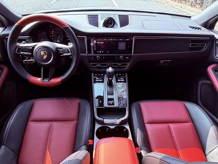 Фото 9 - Porsche Macan