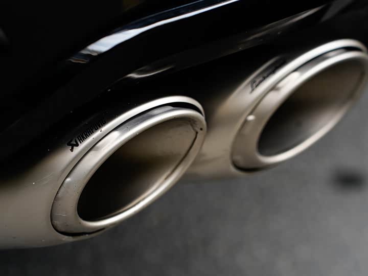 Фото 5 - Lamborghini Urus