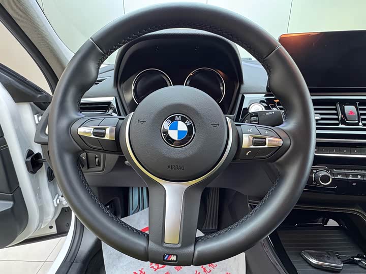 Фото 4 - BMW 1 Series