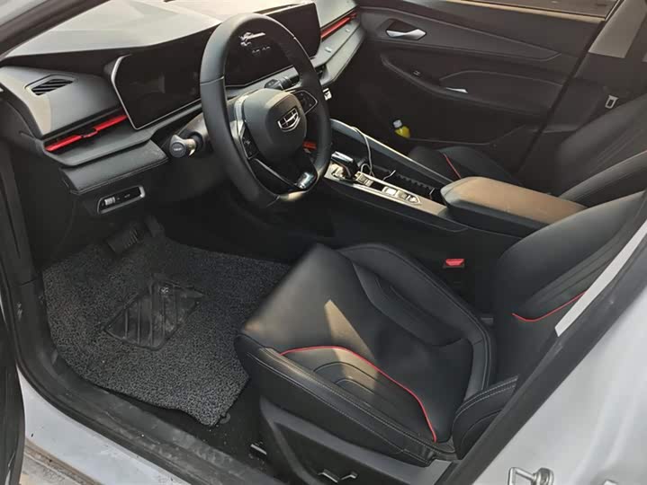 Фото 9 - Geely Binrui