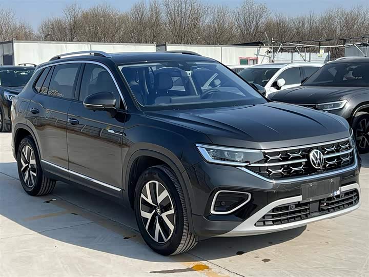 Фото 2 - Volkswagen Tayron