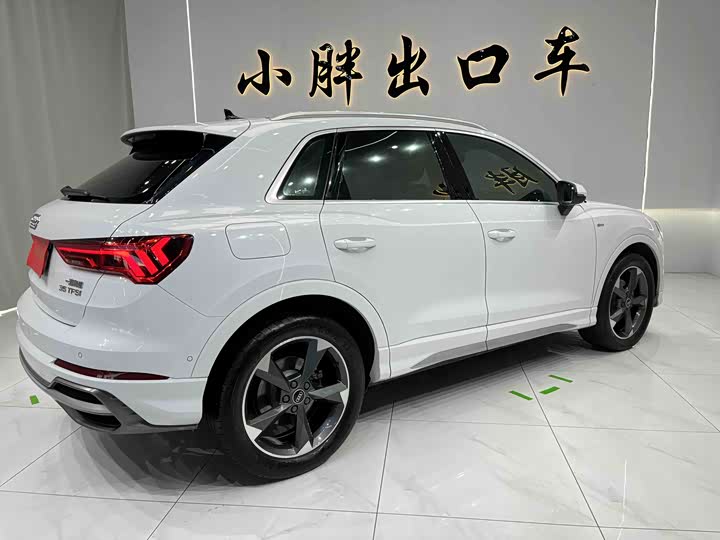 Фото 9 - Audi Q3