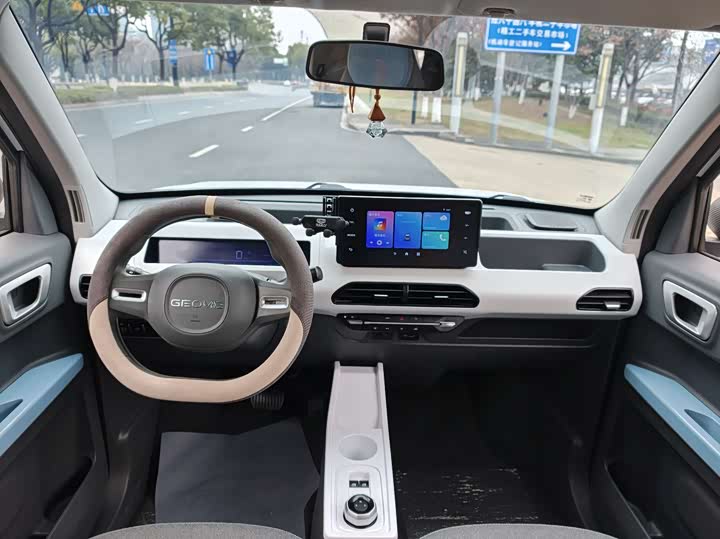 Фото 8 - Geely Galaxy Panda Mini