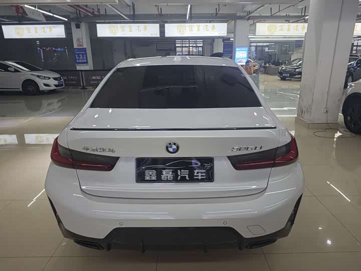 Фото 9 - BMW 3 Series