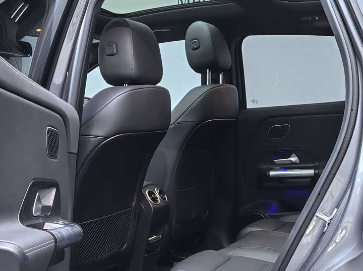 Фото 8 - Mercedes-Benz EQA