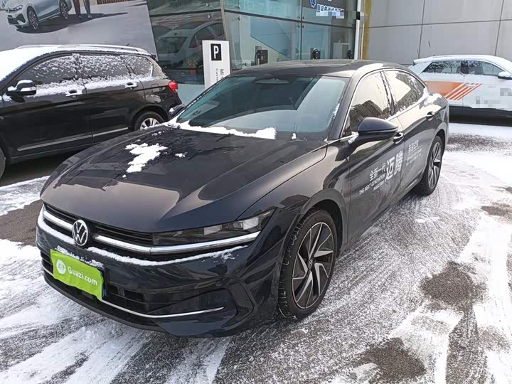 Фото 2 - Volkswagen Magotan