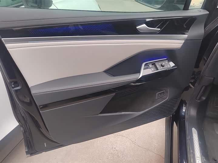 Фото 7 - Volkswagen ID.6 Crozz