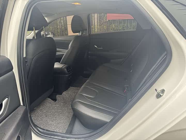 Фото 6 - Hyundai Elantra N line