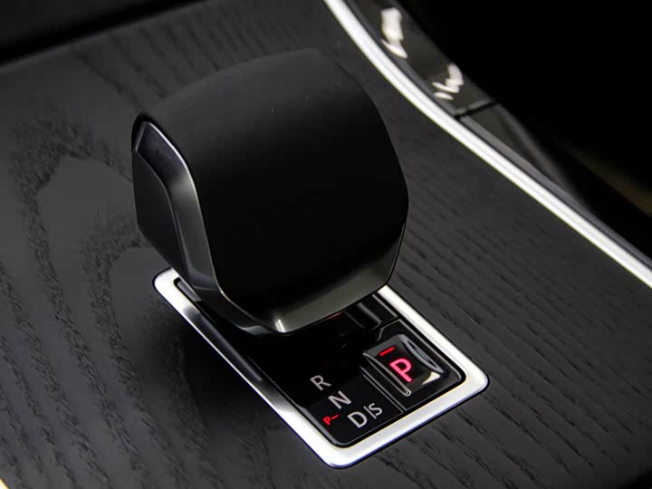 Фото 4 - Land Rover Range Rover Evoque L