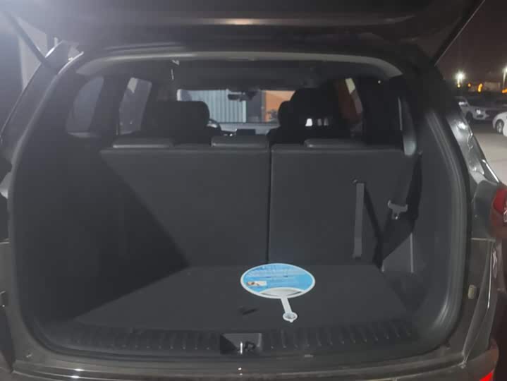 Фото 4 - Hyundai Custo