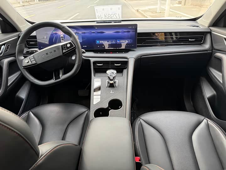 Фото 4 - Roewe RX5