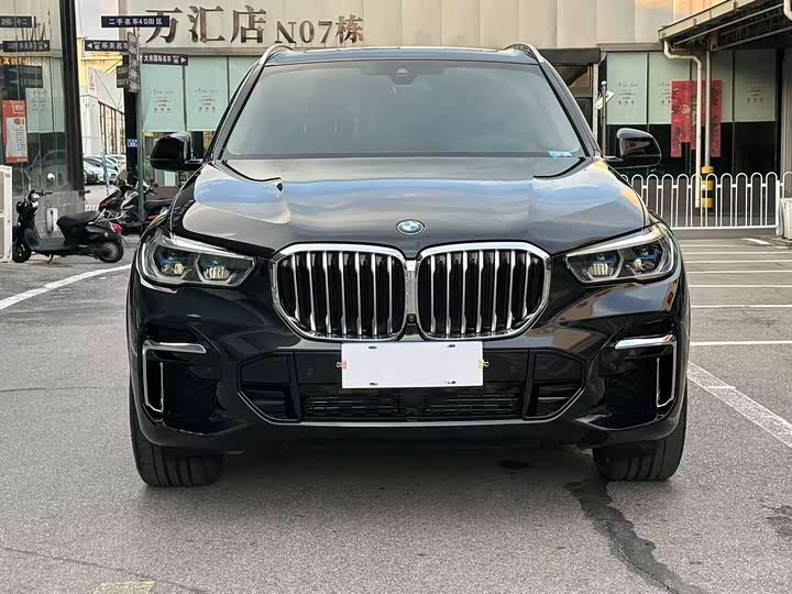 Фото 2 - BMW X5