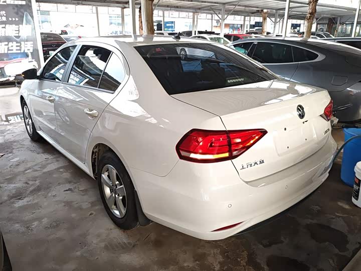 Фото 5 - Volkswagen Lavida