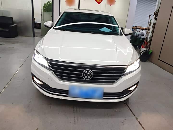 Фото 3 - Volkswagen Lavida