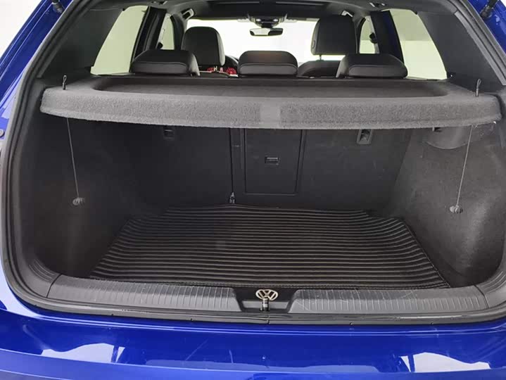 Фото 4 - Volkswagen Golf