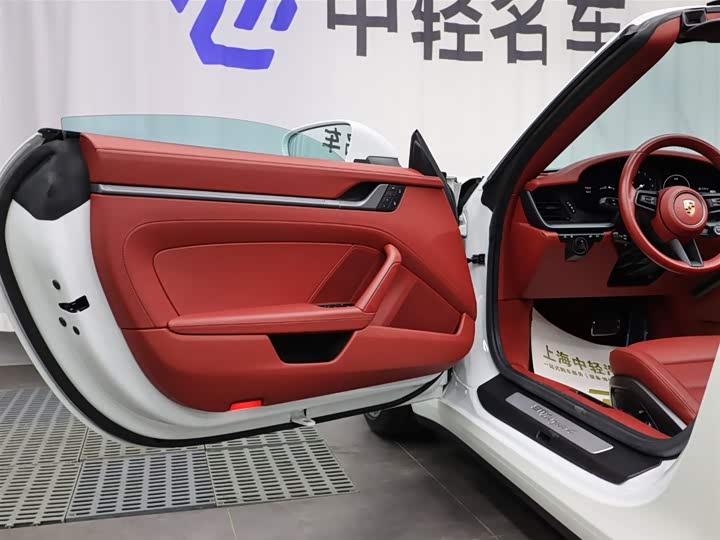 Фото 7 - Porsche 911