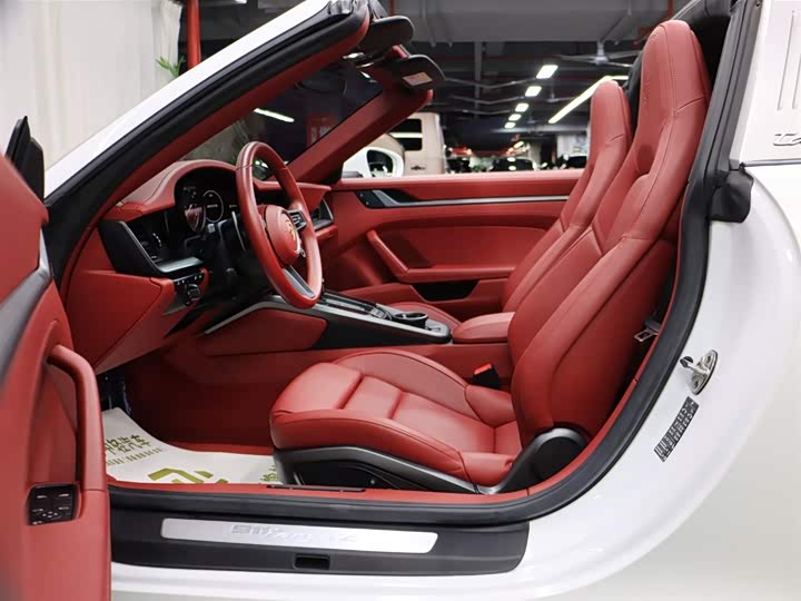 Фото 9 - Porsche 911