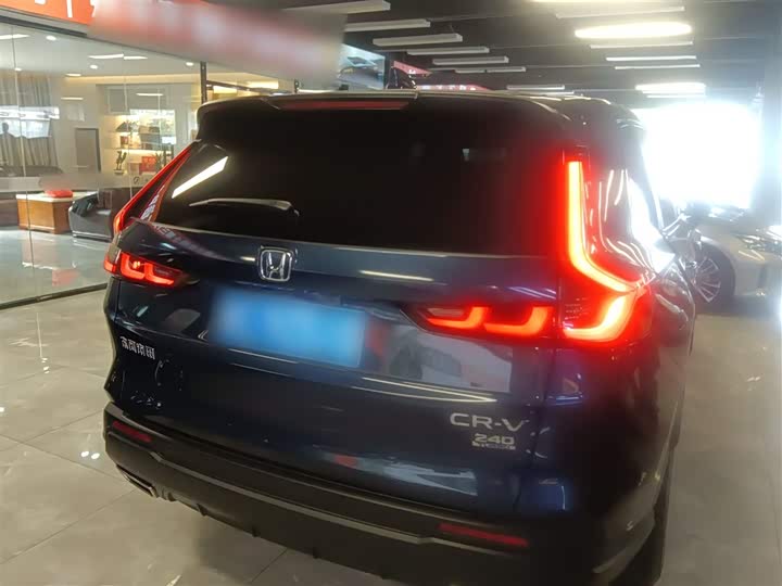 Фото 7 - Honda CR-V