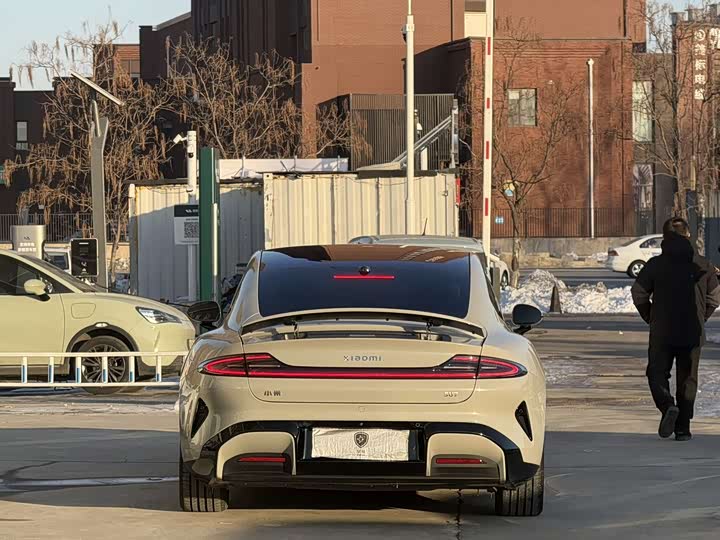 Фото 5 - Xiaomi SU7