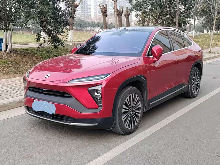 Фото 1 - Nio EC6