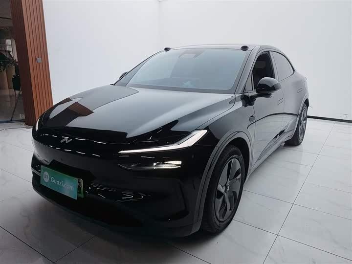 Фото 2 - Nio Onvo L60