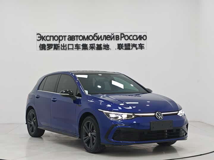 Фото 3 - Volkswagen Golf