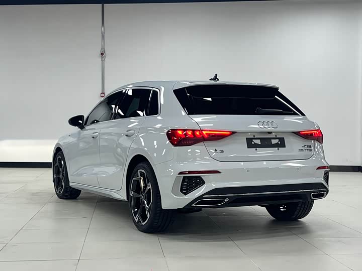 Фото 3 - Audi A3