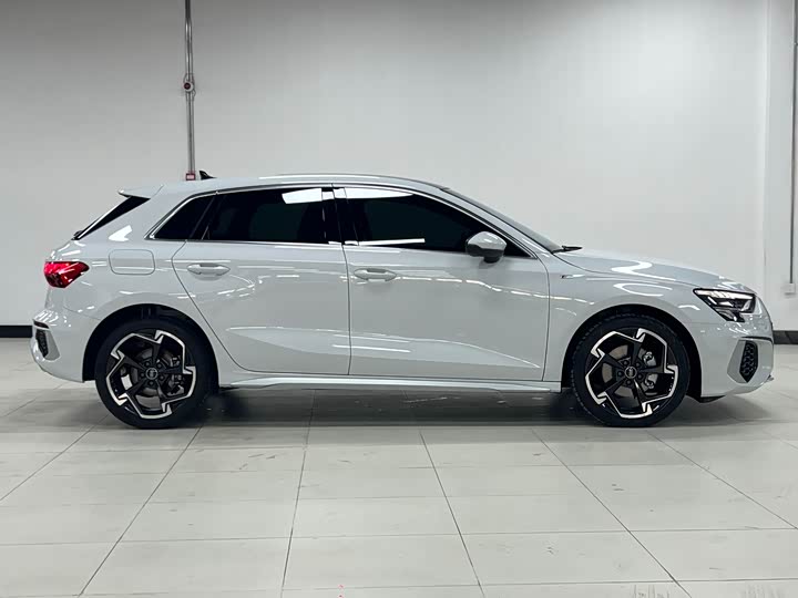 Фото 6 - Audi A3