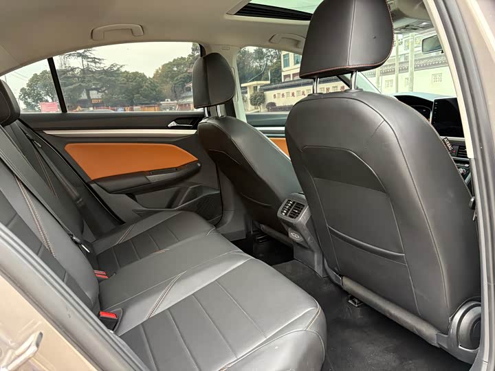 Фото 8 - Volkswagen Bora