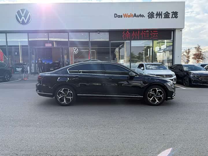 Фото 7 - Volkswagen Magotan