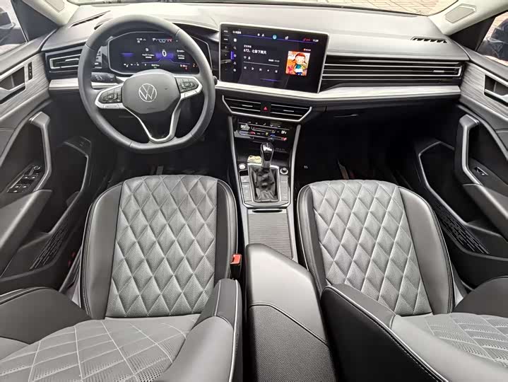 Фото 4 - Volkswagen Sagitar L